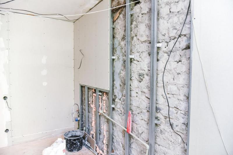 Travaux de second &oelig;uvre &agrave; Nice, comment bien les planifier ?